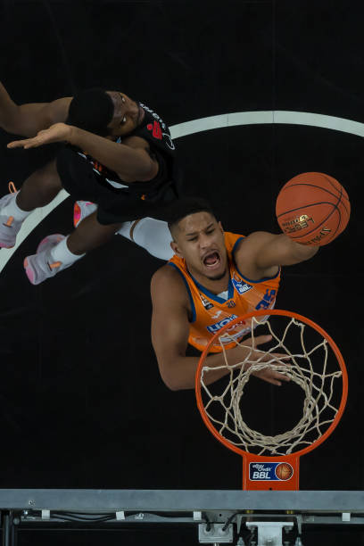 通过更多的 通过更多的