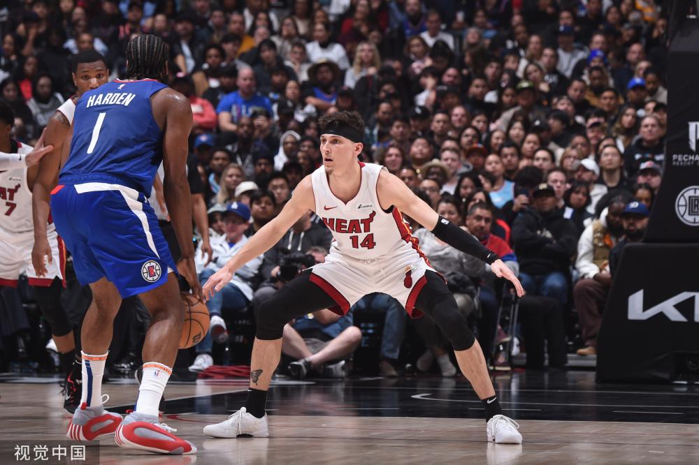 恩佐正在一 恩佐正在一