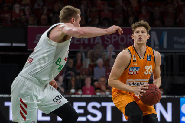 晰判断与高 晰判断与高